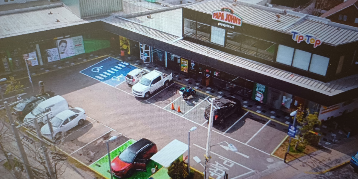 Arriendo local comercial Av Perú Recoleta